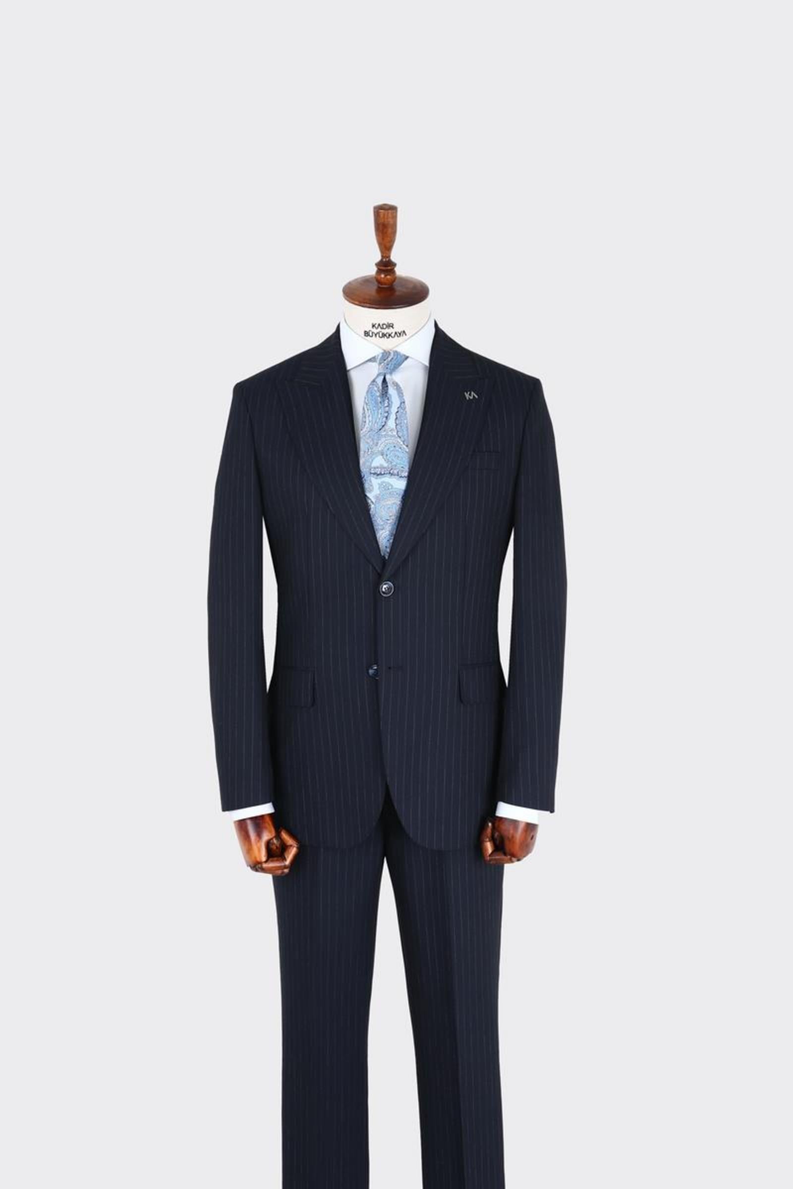 Erkek Kırlangıç Yaka İki Düğmeli  Takım Elbise-KAX1327W