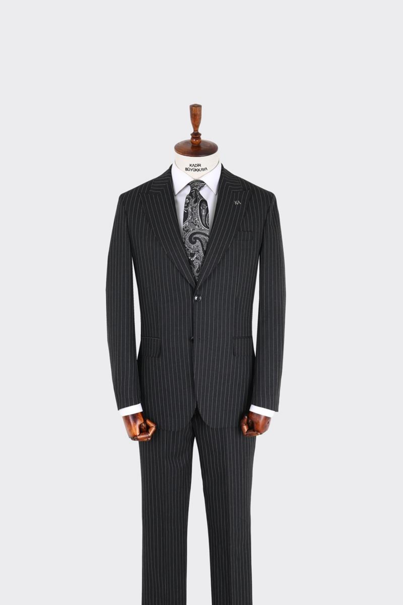 Erkek Kırlangıç Yaka İki Düğmeli  Takım Elbise-KAX1328W