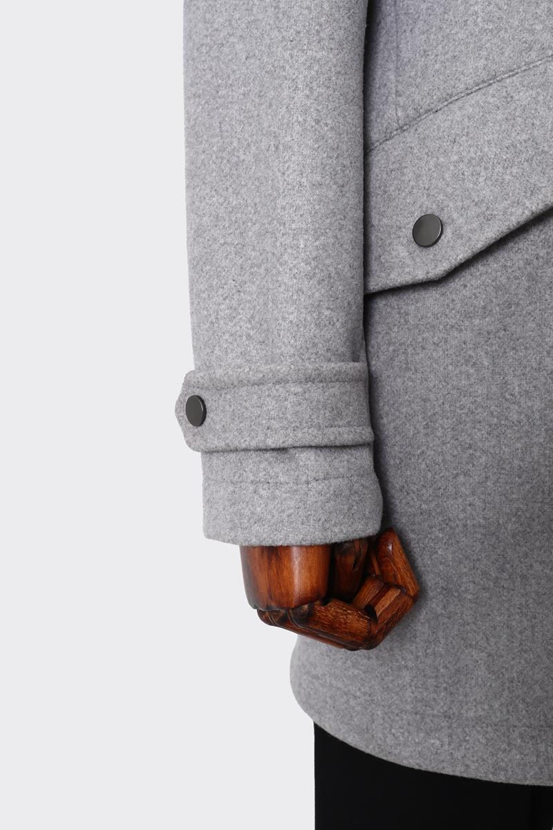 Şık ve Sade Kapüşonlu Erkek Kaban-KAW9158W