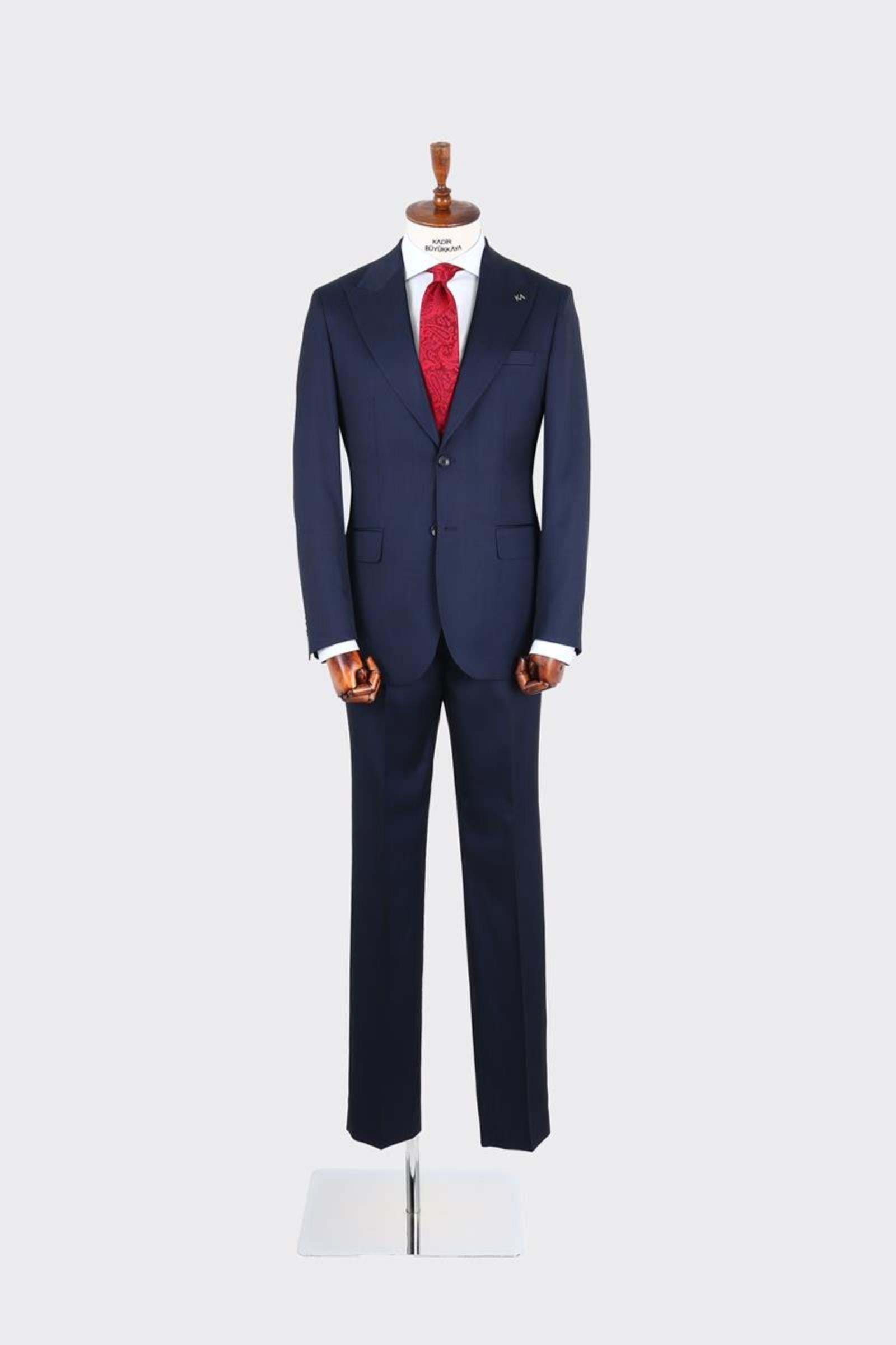 Kırlangıç Yaka İki Düğmeli Erkek Takım Elbise-KAX1364S