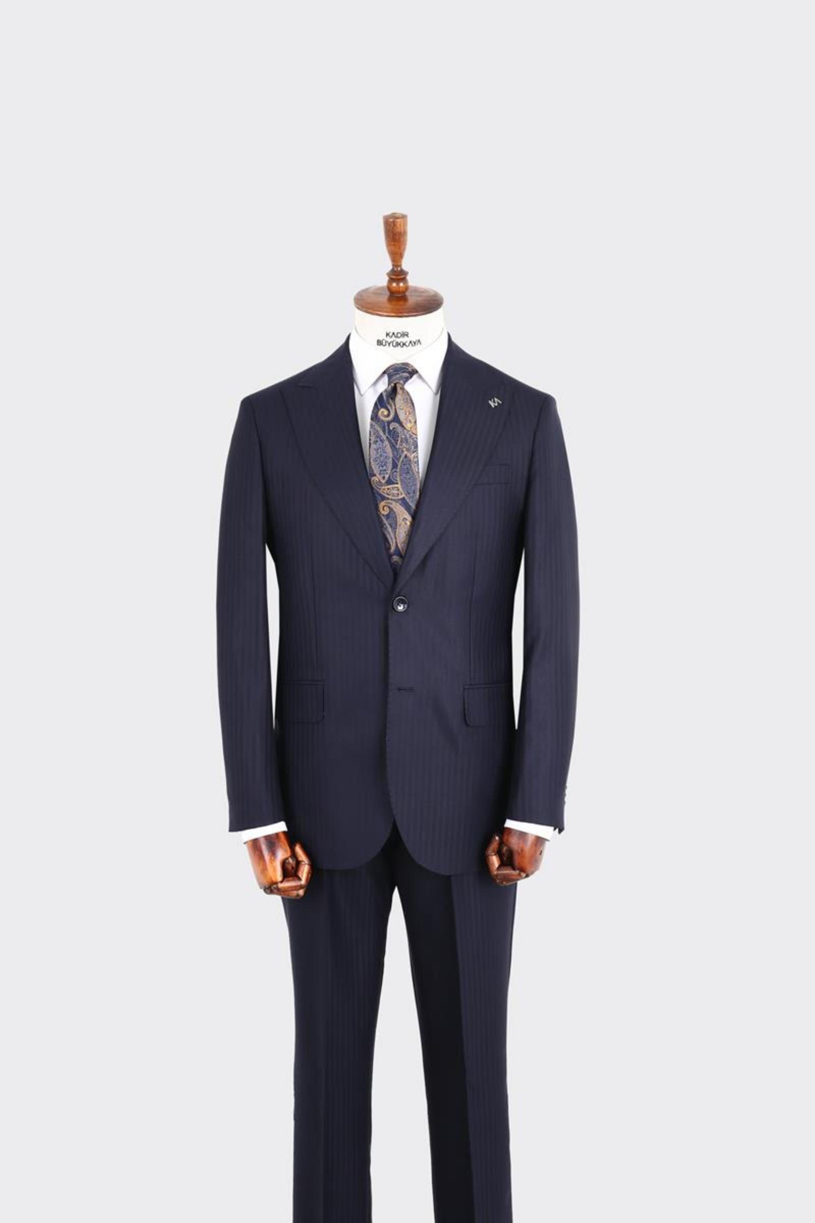 Kırlangıç Yaka İki Düğmeli Erkek Takım Elbise-KAX1377S