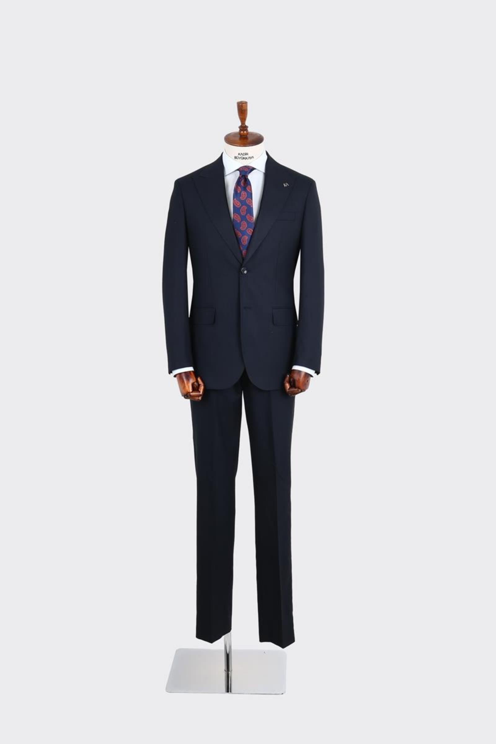 Kırlangıç Yaka İki Düğmeli Erkek Takım Elbise-KAX1374S
