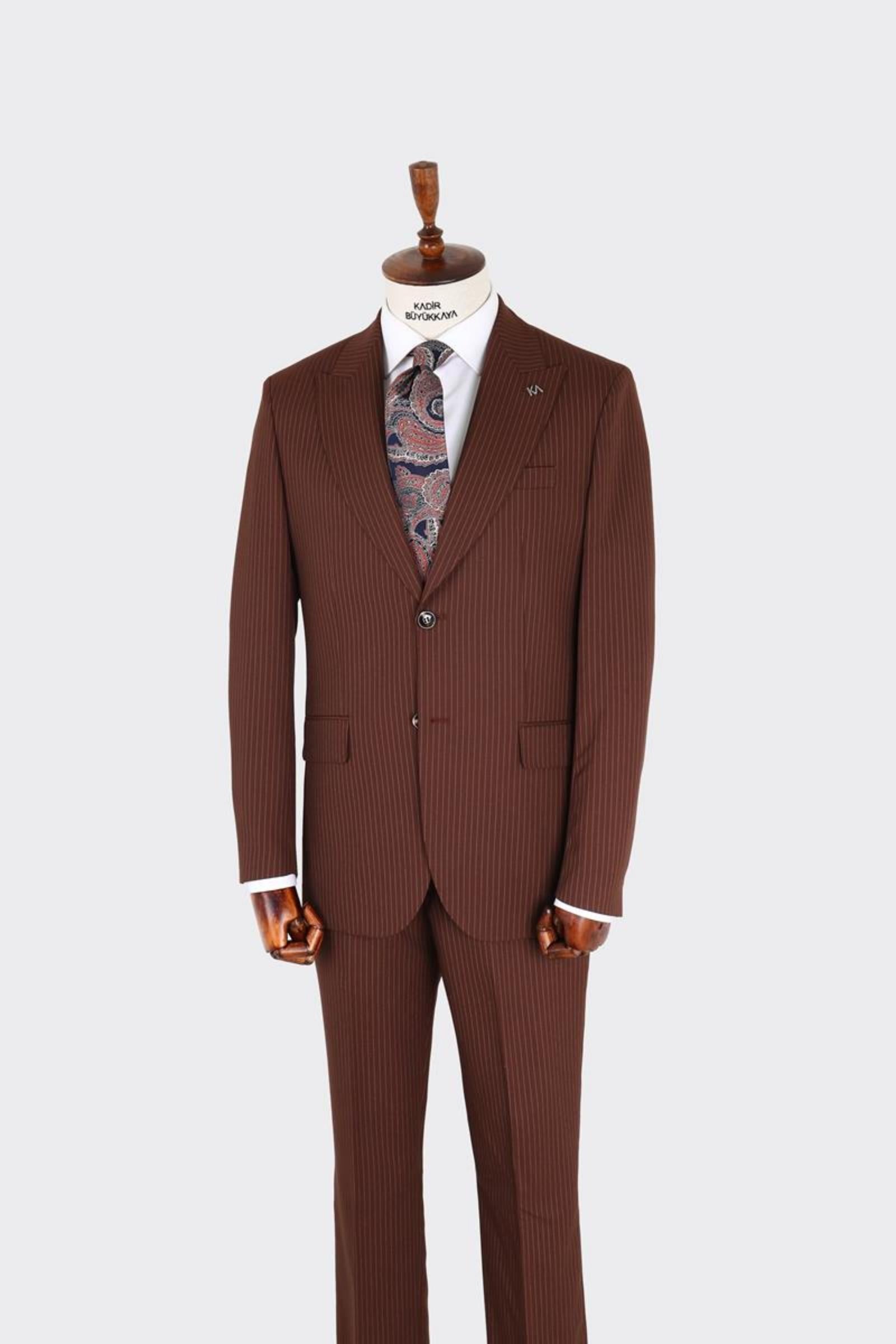 Erkek Kırlangıç Yaka İki Düğmeli  Takım Elbise-KAX1329W