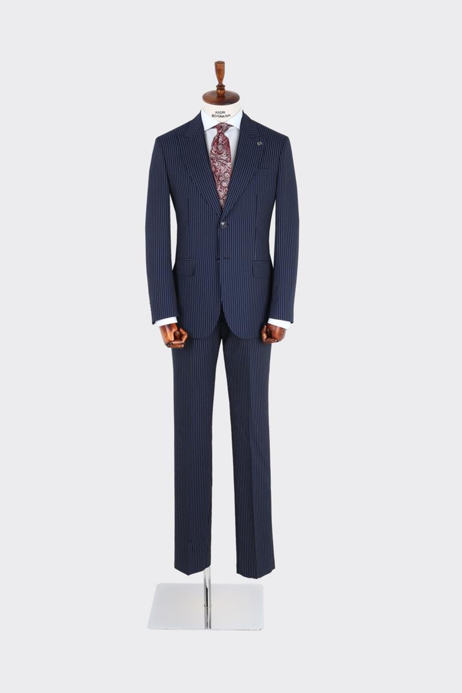 Erkek Kırlangıç Yaka İki Düğmeli  Takım Elbise-KAX1329W