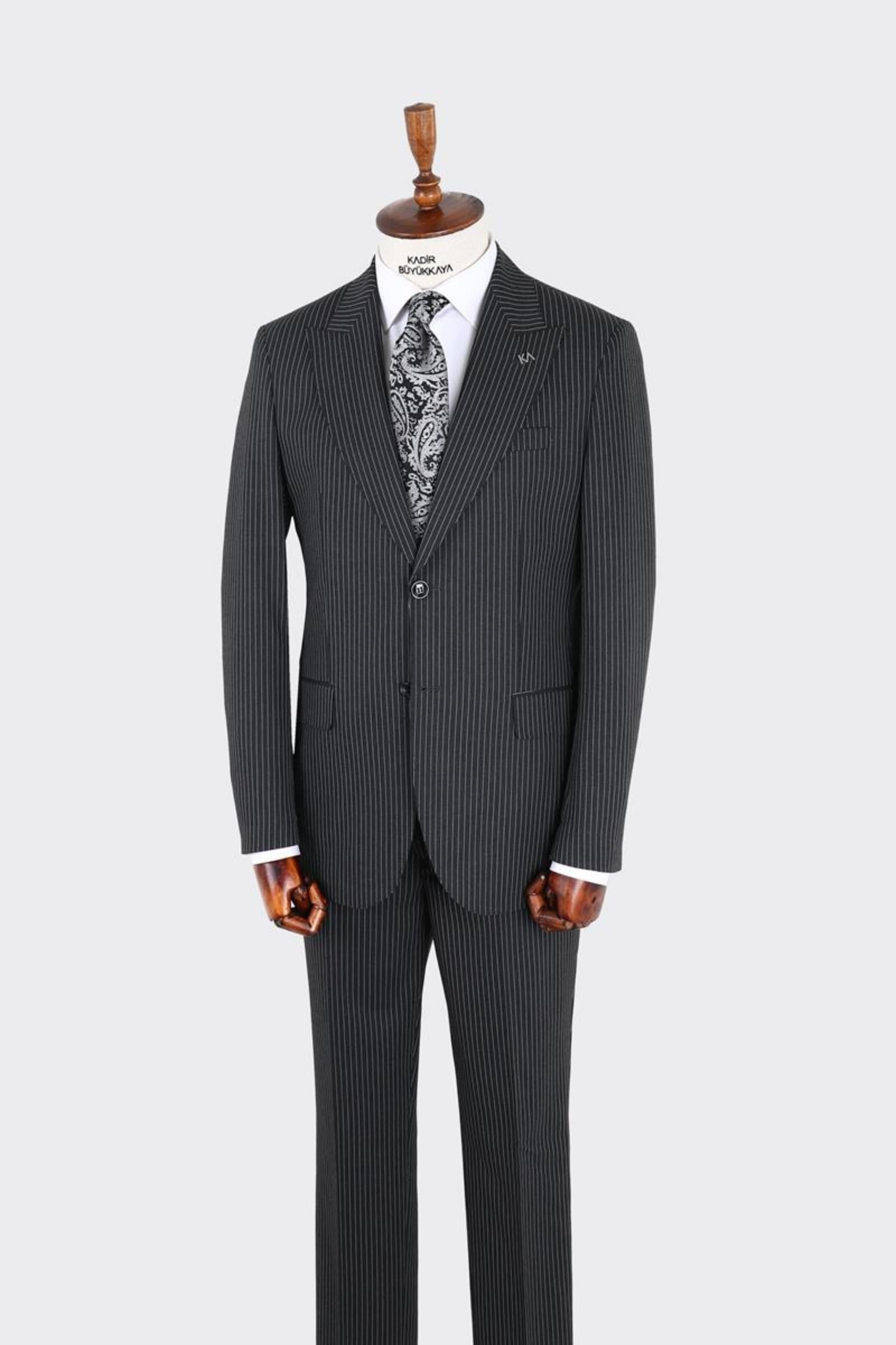 Erkek Kırlangıç Yaka İki Düğmeli  Takım Elbise-KAX1329W