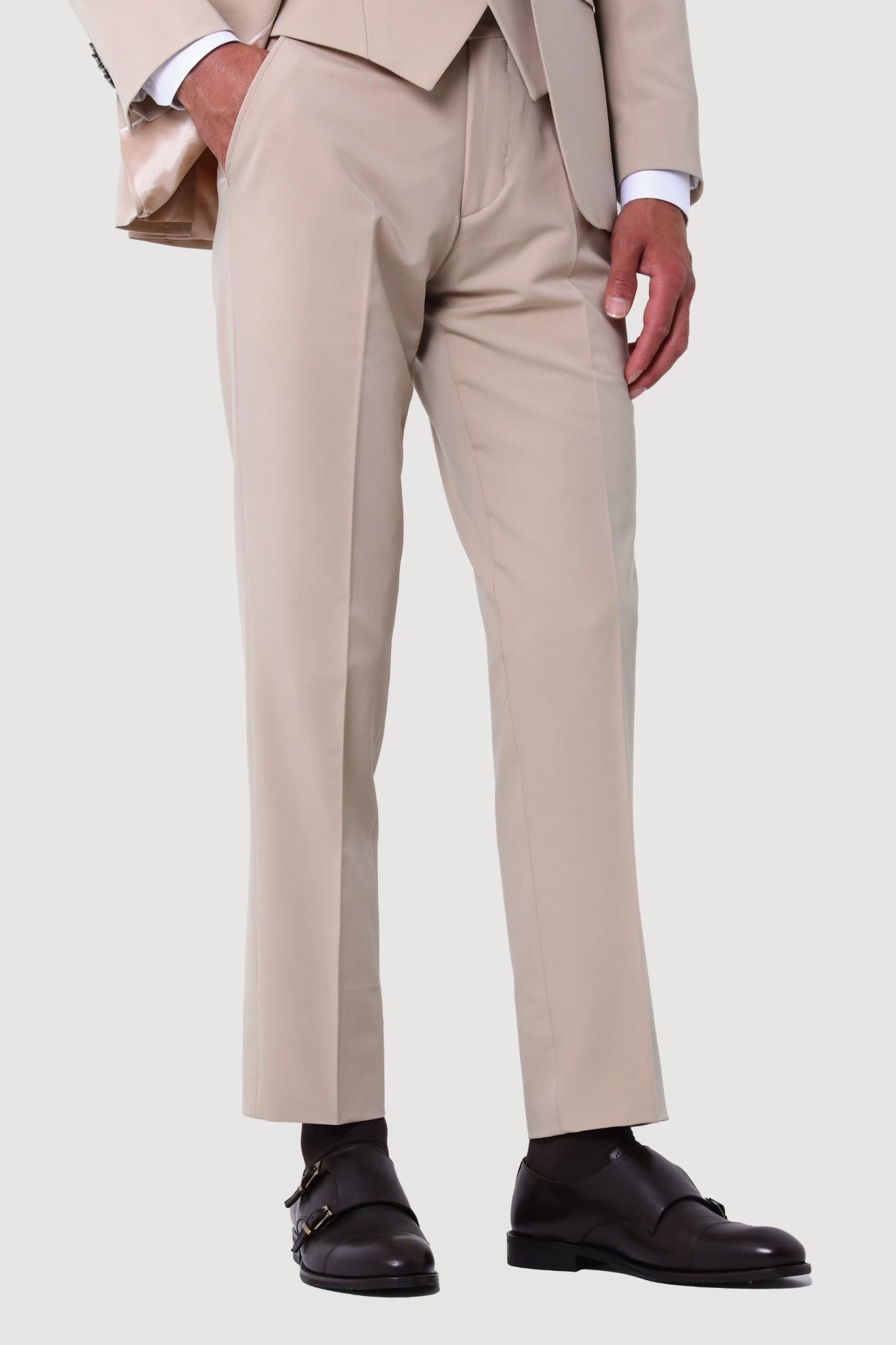 Modern ve Zarif Yelekli Erkek Takım Elbise - Slim Fit Dört Mevsim-KAW1020S