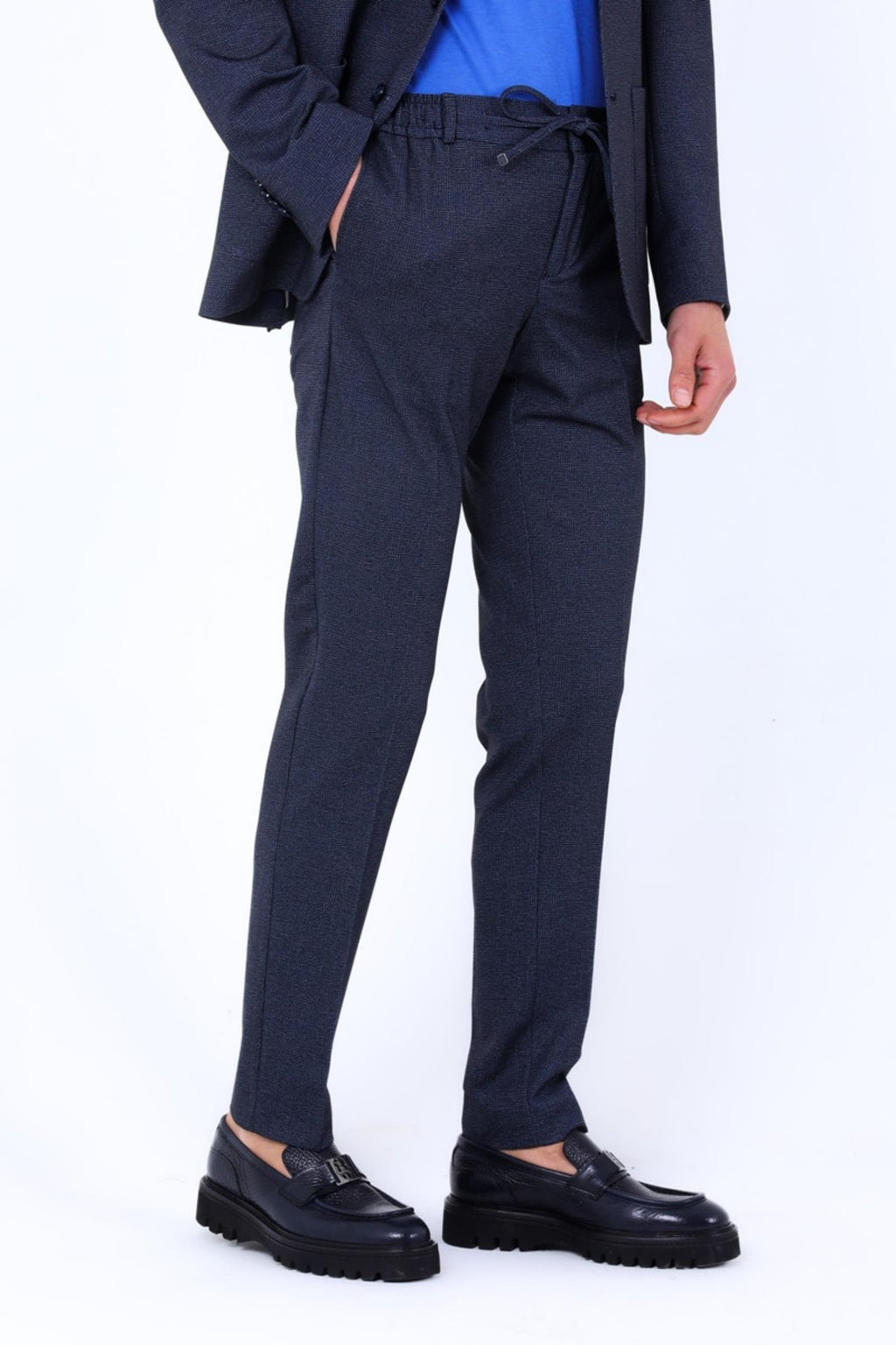 Gofre Kumaştan Üretilmiş Erkek Jogger Takım Elbise-KAW1800S