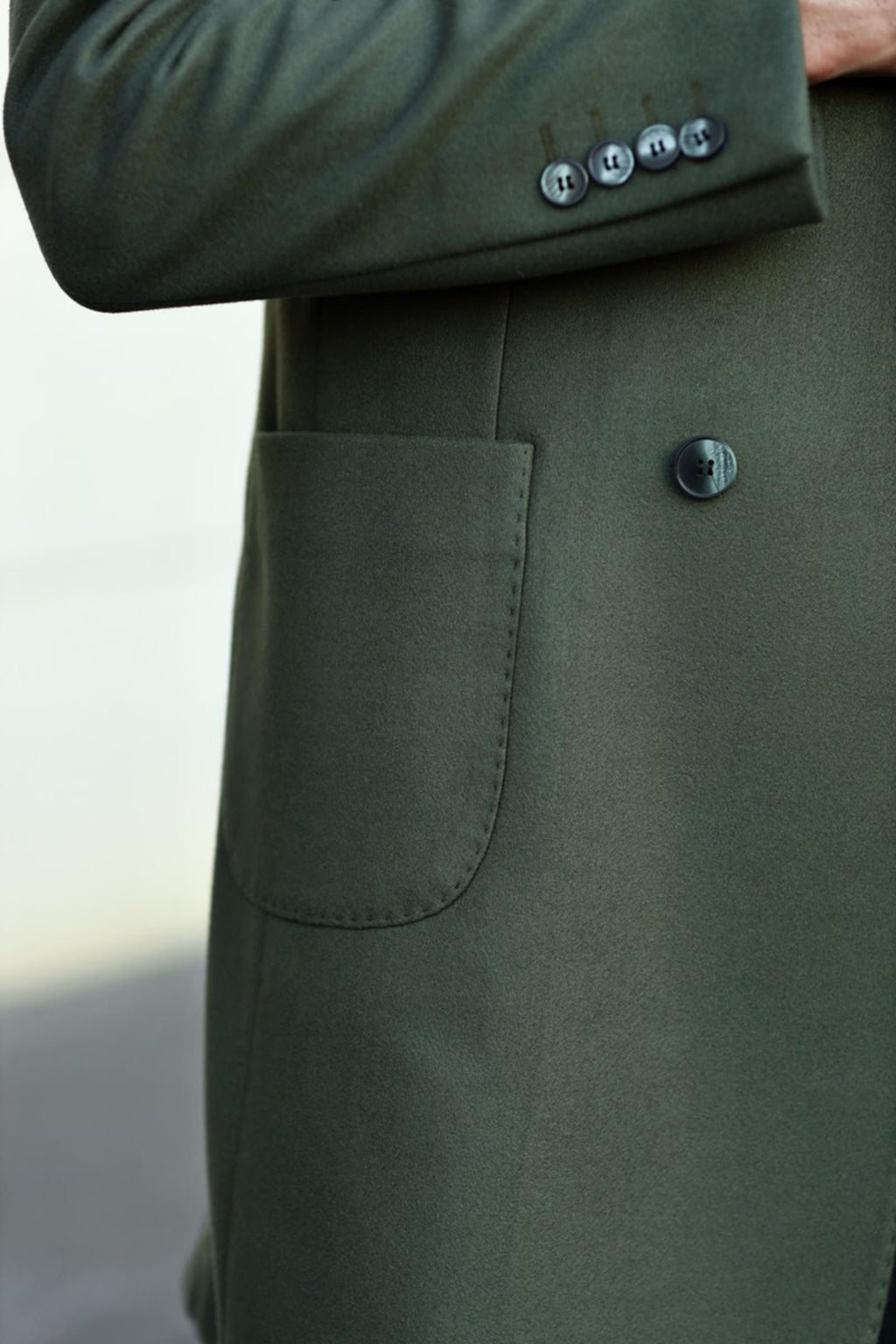 Şık Kruvaze Yaka Erkek Kaban - Yün ve Polyester Karışımı-KAV7201W