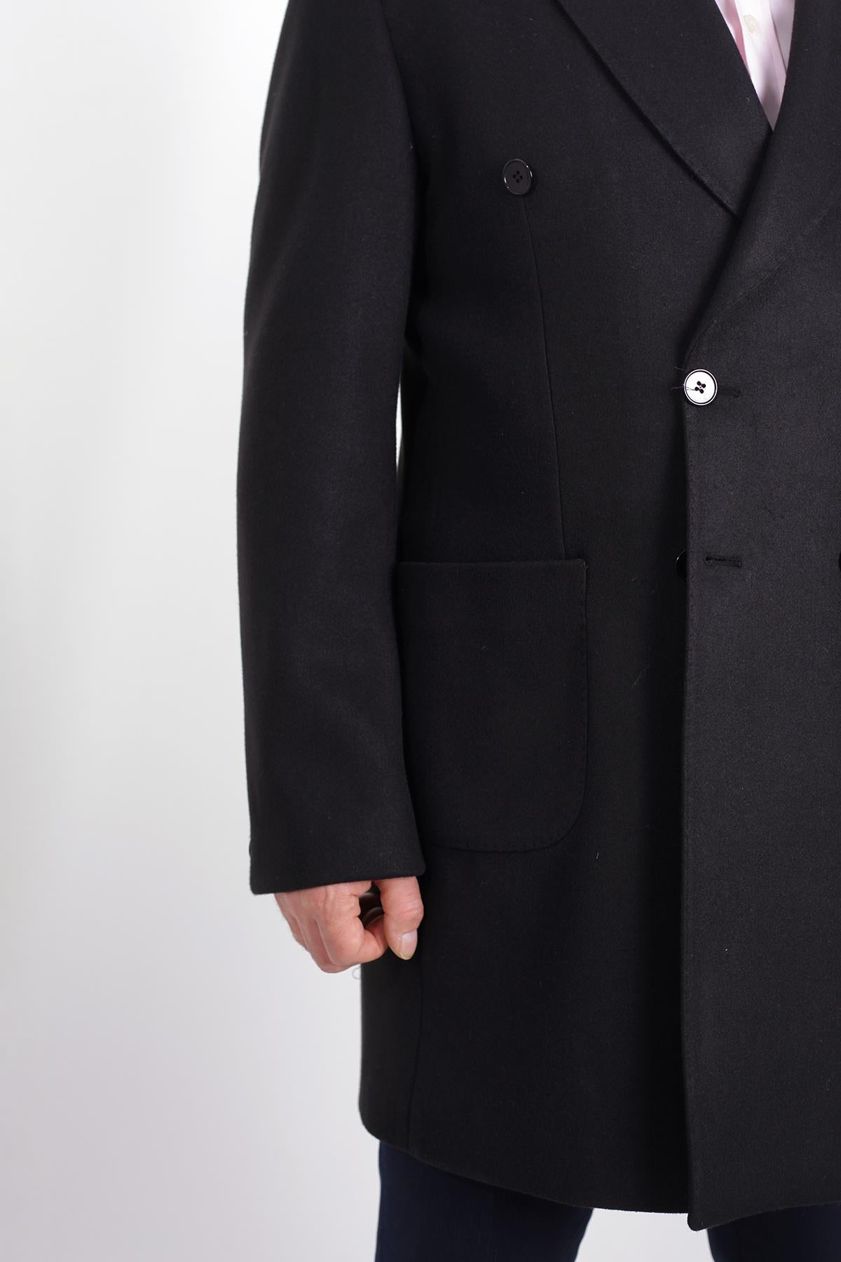 Şık Kruvaze Yaka Erkek Kaban - Yün ve Polyester Karışımı-KAV7201W