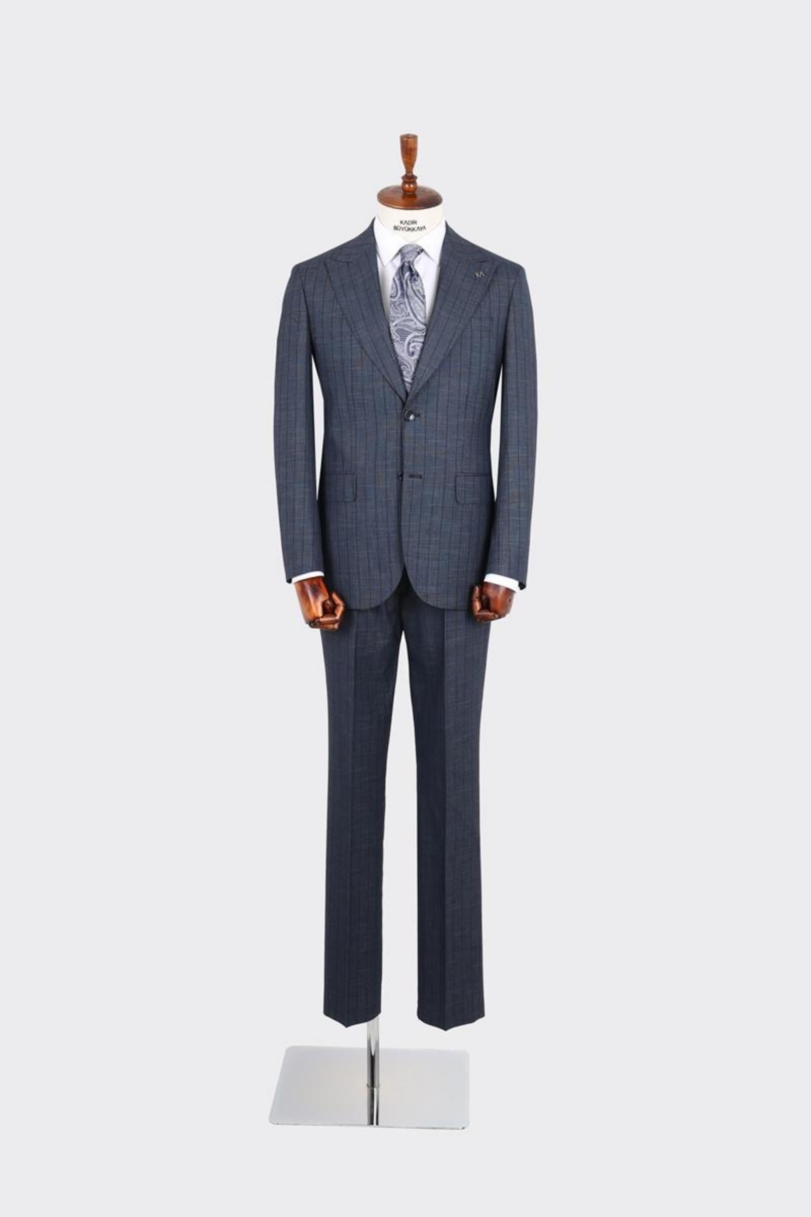 Kırlangıç Yaka İki Düğmeli Erkek Takım Elbise-KAX1370S
