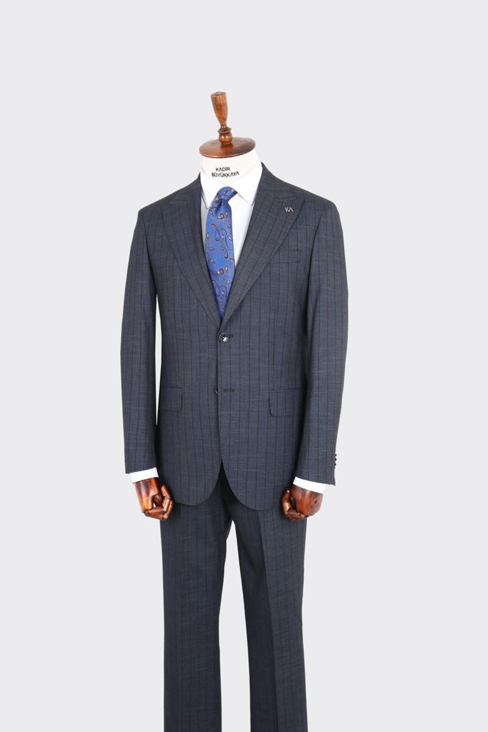 Kırlangıç Yaka İki Düğmeli Erkek Takım Elbise-KAX1370S