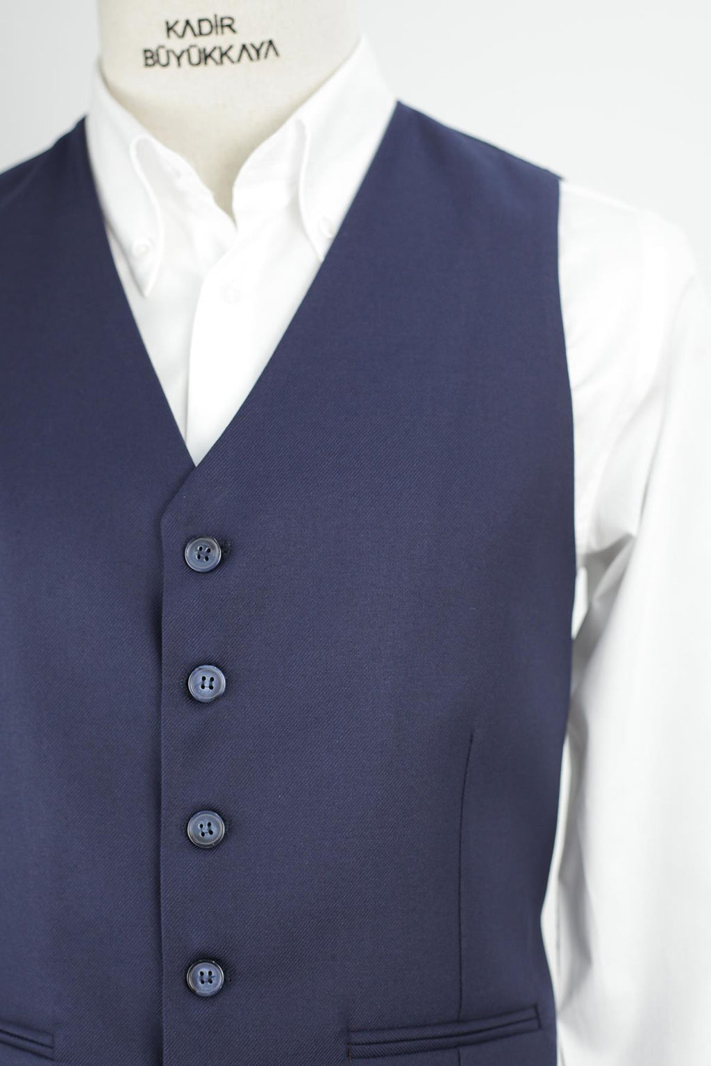 Modern ve Şık Slim Fit Viskon Erkek Yelek-KAV1600W